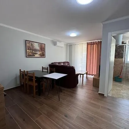 Liza's 4th Apartmán Shëngjin